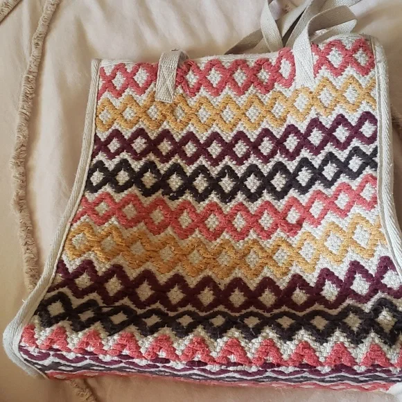Woven Cotton Tote Bag - Picture 3 of 6